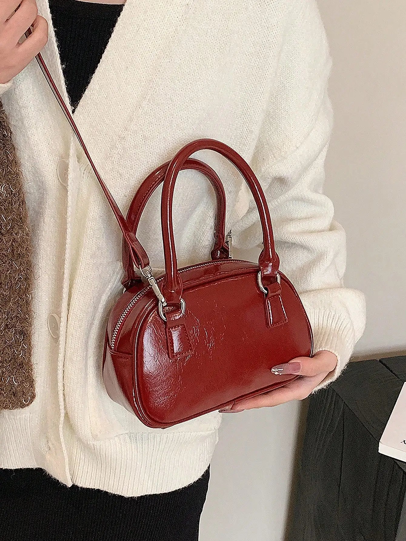 Versatile Vintage Red Crossbody Hand Bag