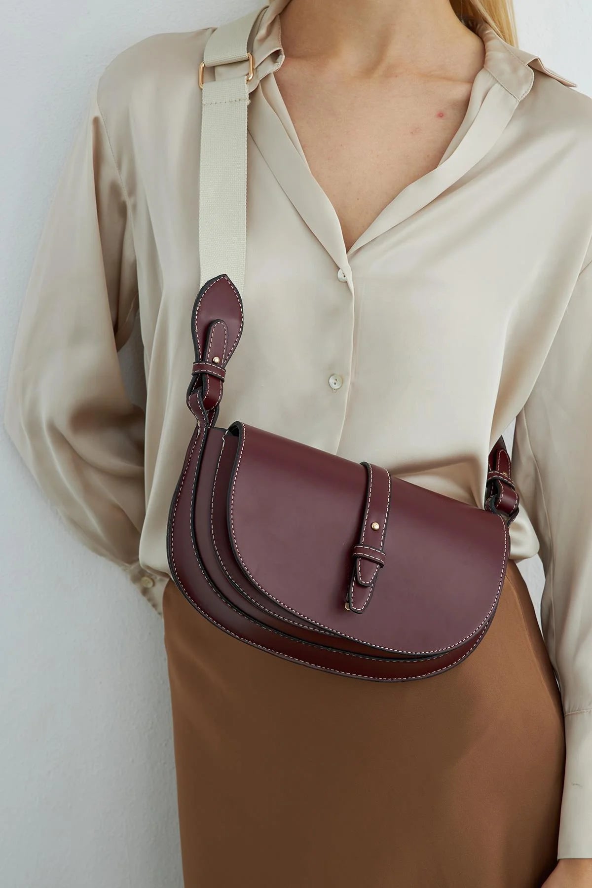 Burgundy Crossbody Bags for Women